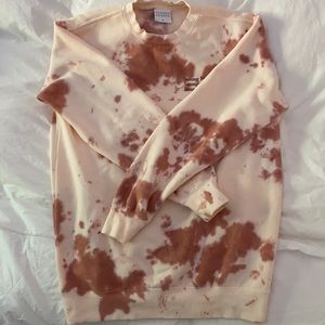 Summer Fridays tie dye sweatsuit